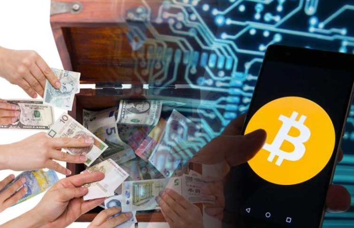 what is the difference between bitcoin and bitcoin futures