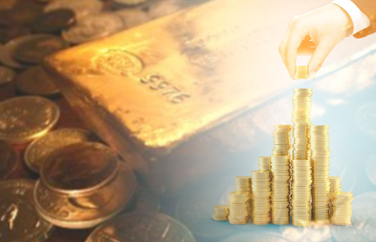 Jan VanEck Says Bitcoin (BTC) Holders View Gold as an
